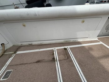 thumb_092194-cabo-47-flybridge-fs