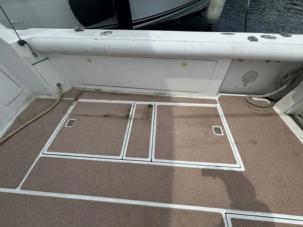 banner_092194-cabo-47-flybridge-fs