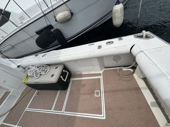 thumb_092194-cabo-47-flybridge-fs