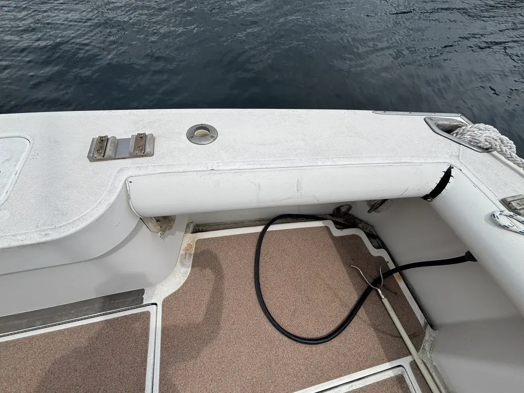 banner_092194-cabo-47-flybridge-fs