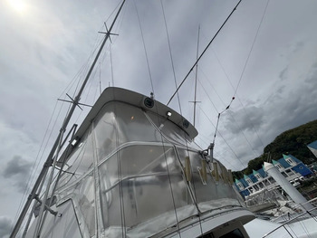 thumb_092194-cabo-47-flybridge-fs