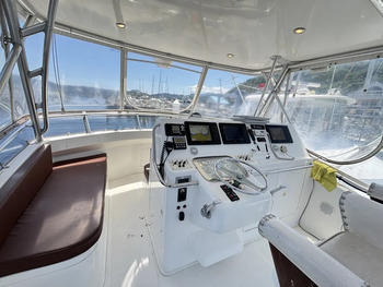 thumb_092194-cabo-47-flybridge-fs
