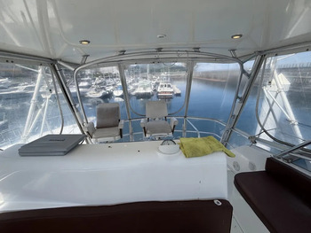 thumb_092194-cabo-47-flybridge-fs