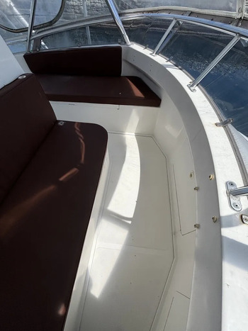 thumb_092194-cabo-47-flybridge-fs
