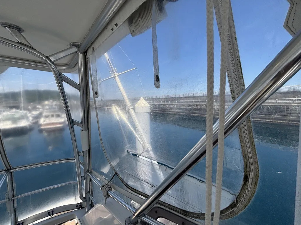 banner_092194-cabo-47-flybridge-fs