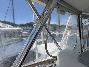 thumb_092194-cabo-47-flybridge-fs