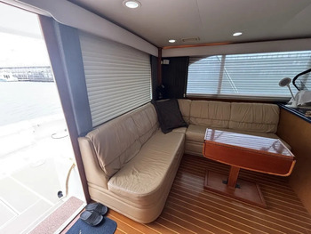 thumb_092194-cabo-47-flybridge-fs