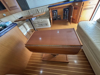 thumb_092194-cabo-47-flybridge-fs