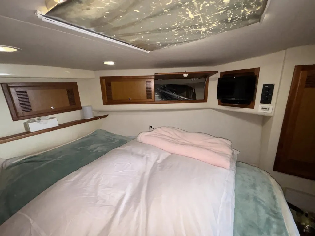 banner_092194-cabo-47-flybridge-fs