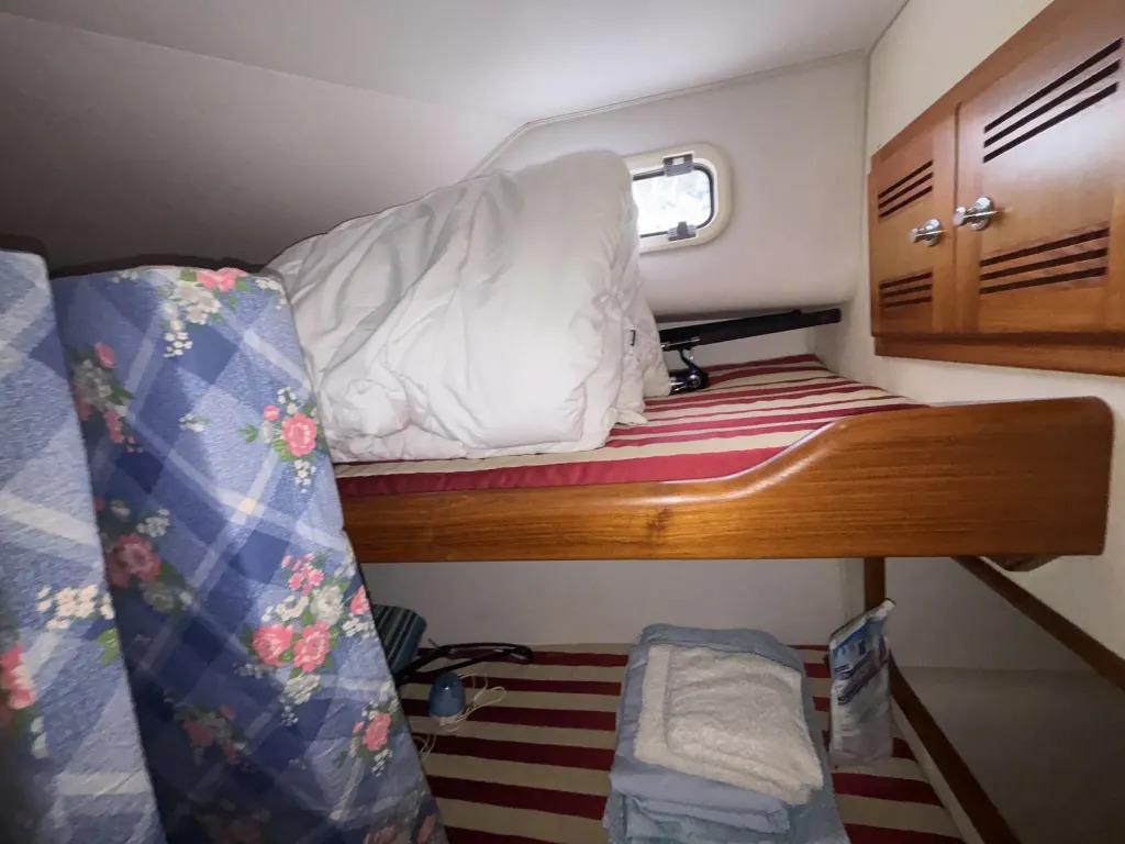 banner_092194-cabo-47-flybridge-fs