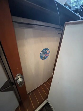 thumb_092194-cabo-47-flybridge-fs
