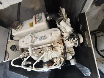 thumb_092194-cabo-47-flybridge-fs