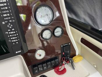 thumb_092282-nissan-wing-fisher-27