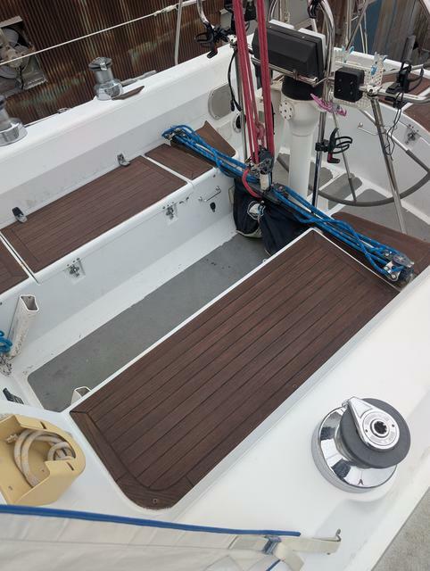 banner_092514-winner-boats-1120-cruiser