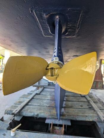 thumb_092514-winner-boats-1120-cruiser