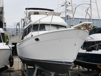 thumb_092519-bayliner-3288-ek