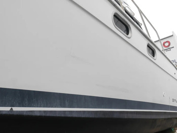 thumb_092519-bayliner-3288-ek