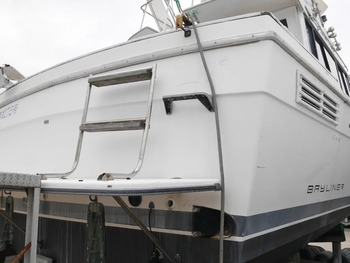 thumb_092519-bayliner-3288-ek