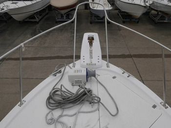 thumb_092519-bayliner-3288-ek