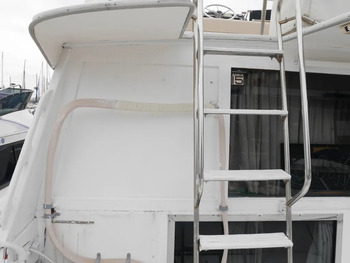 thumb_092519-bayliner-3288-ek