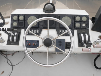 thumb_092519-bayliner-3288-ek