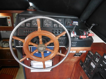 thumb_092519-bayliner-3288-ek