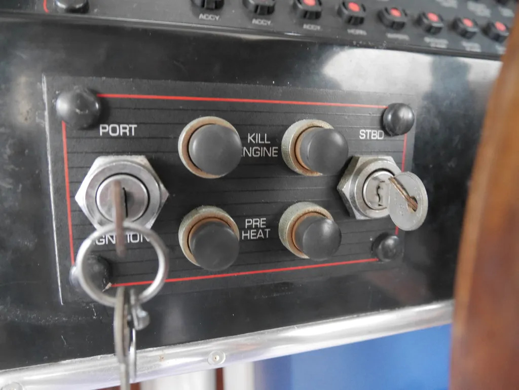 banner_092519-bayliner-3288-ek