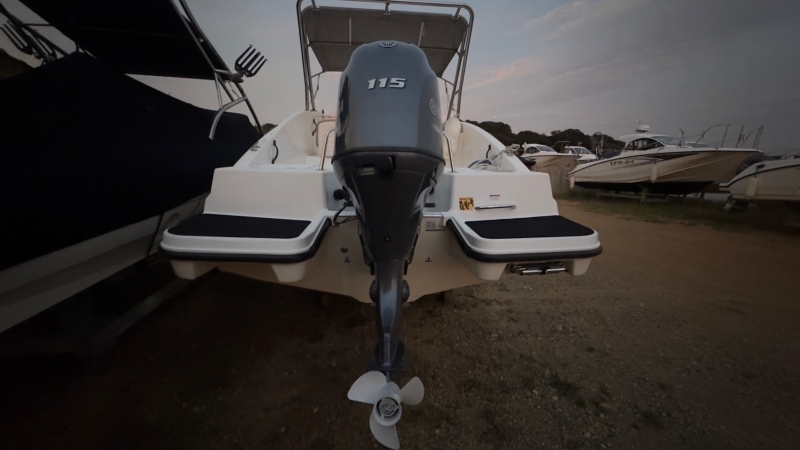 banner_081654-yamaha-ax220