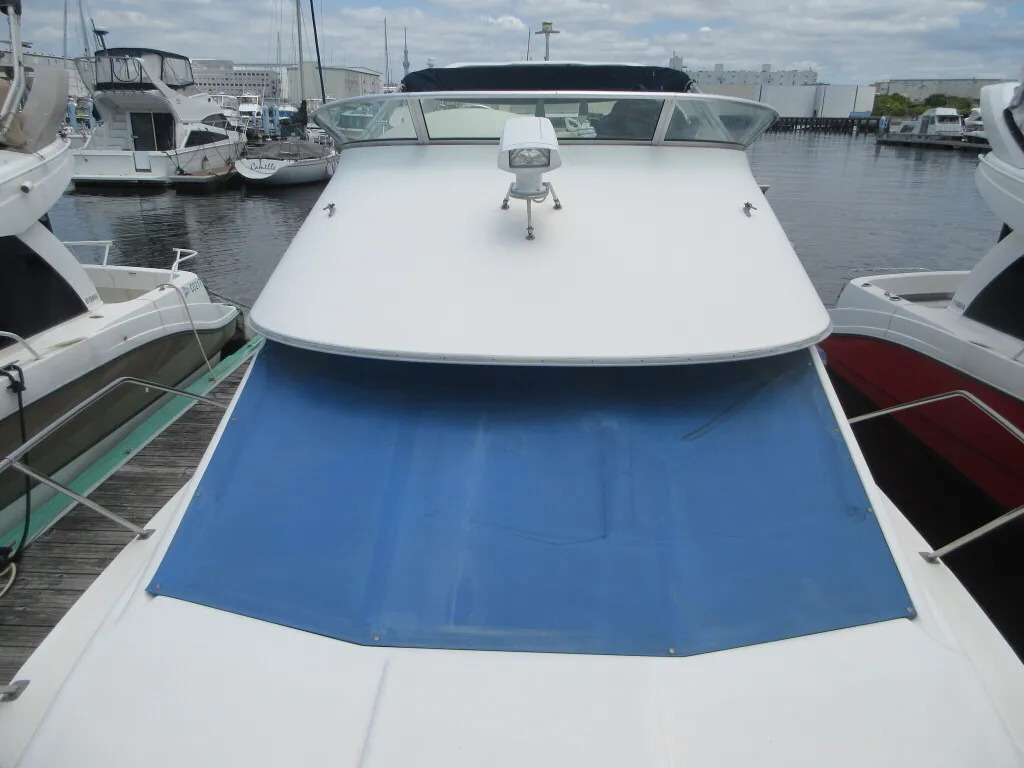 banner_092583-bayliner-288-cb