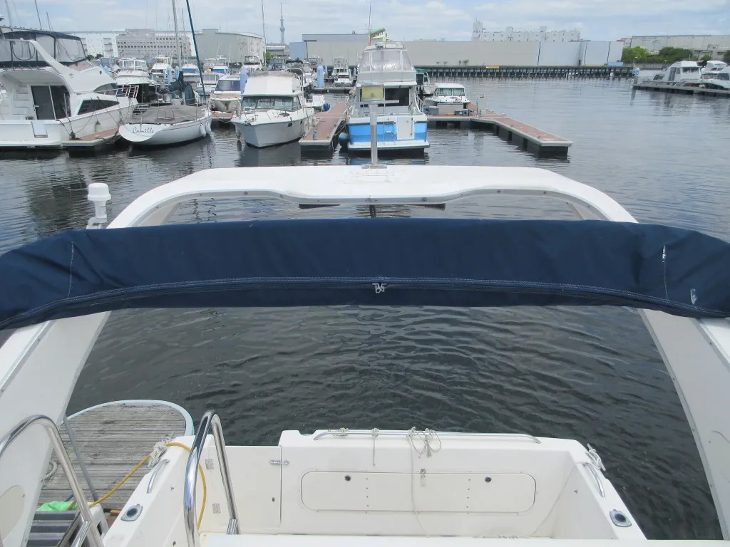 banner_092583-bayliner-288-cb