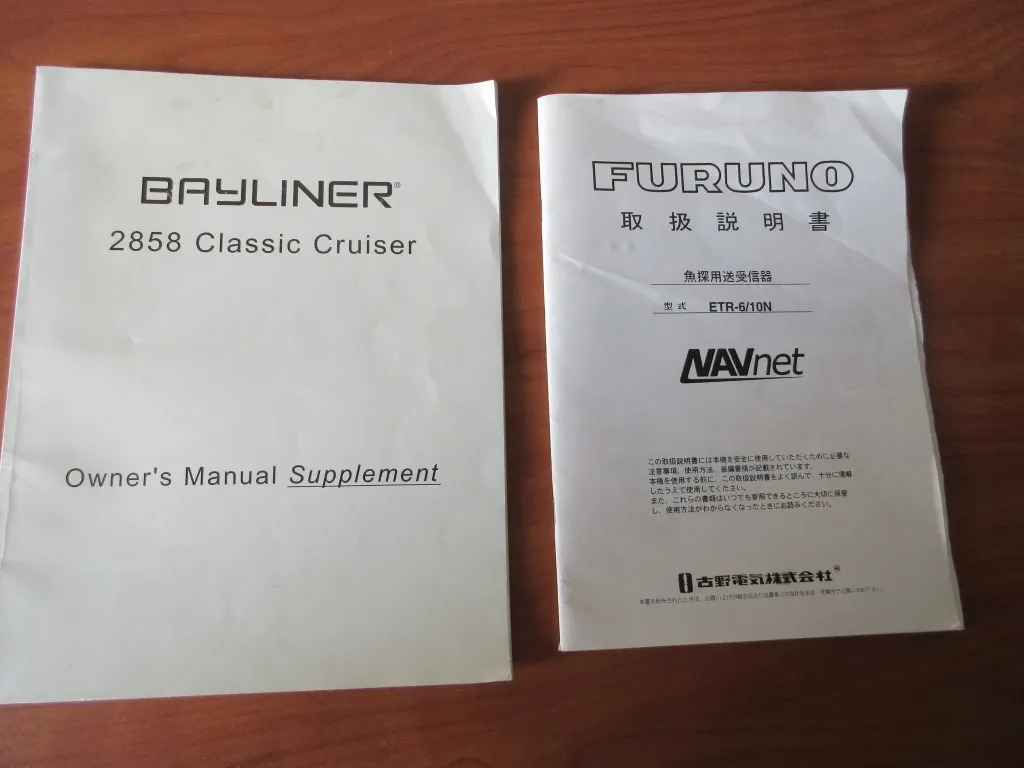 banner_092583-bayliner-288-cb