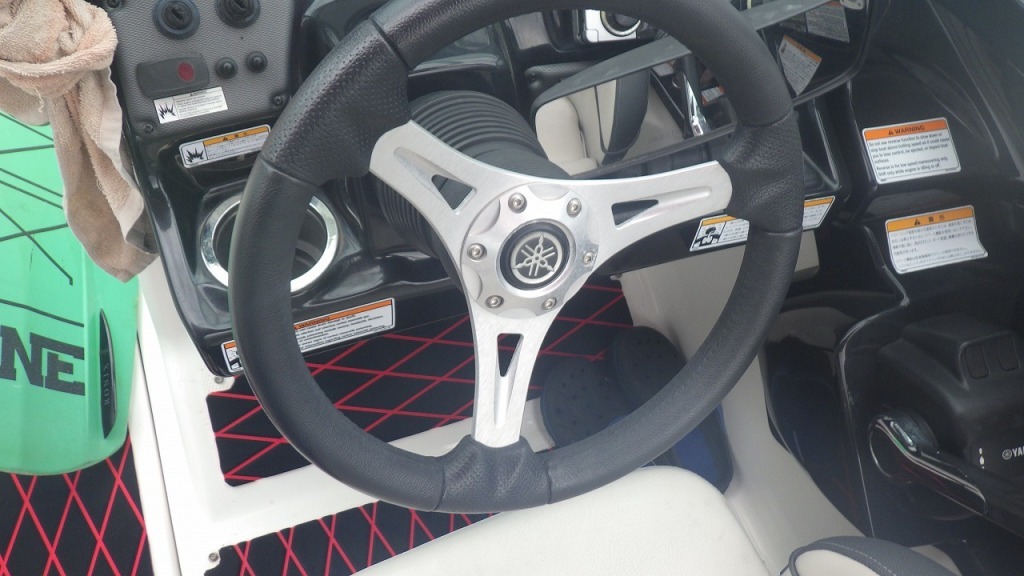 banner_092643-yamaha-ar210