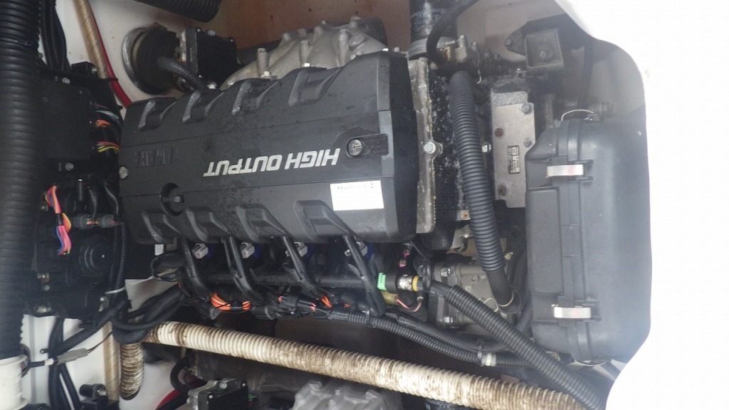 banner_092643-yamaha-ar210