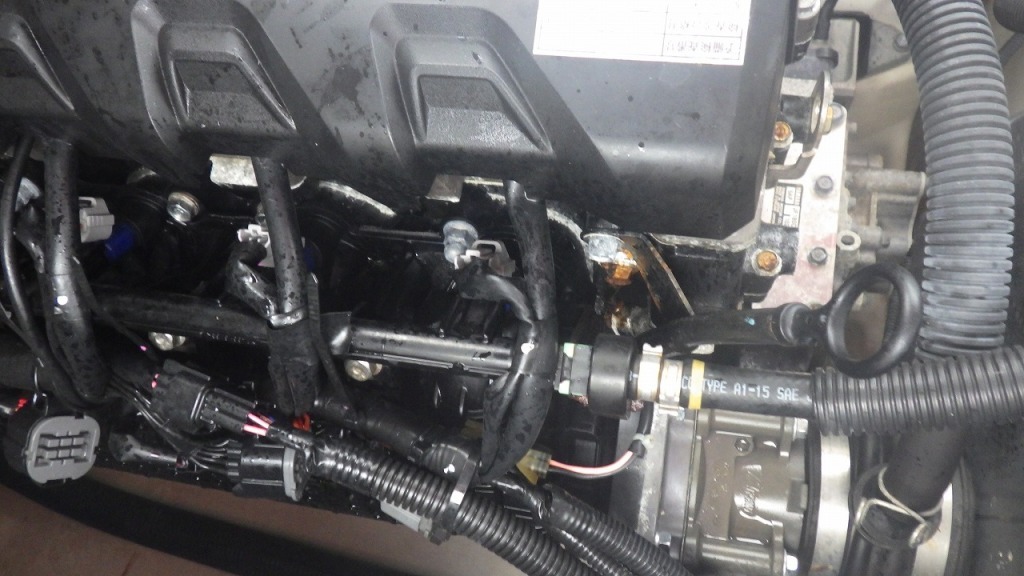 banner_092643-yamaha-ar210