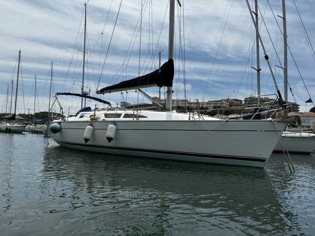 medium_092891-jeanneau-sun-odyssey-37