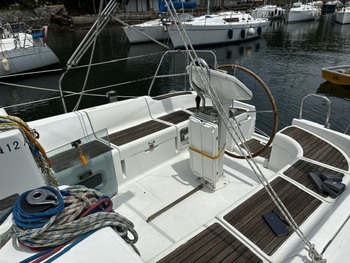 thumb_092891-jeanneau-sun-odyssey-37
