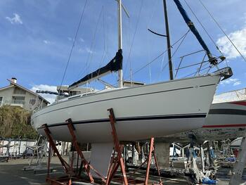thumb_092891-jeanneau-sun-odyssey-37
