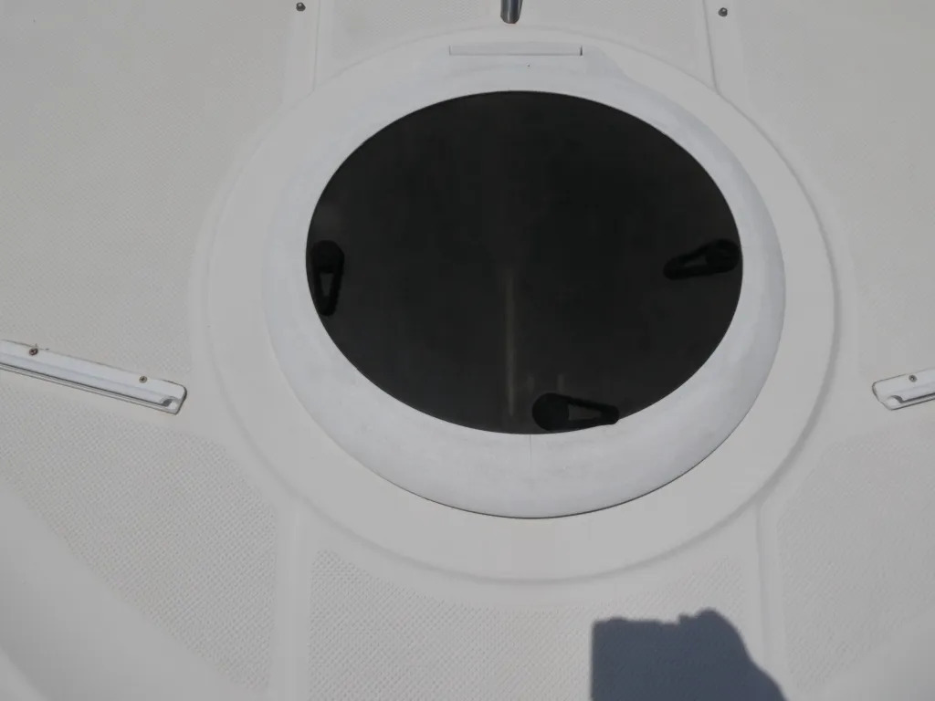 banner_080876-meridian-yachts-459-cockpit-motoryacht