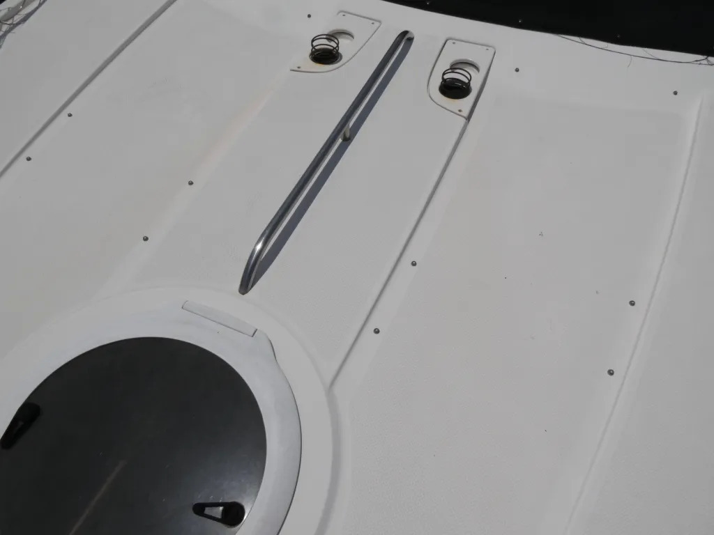 banner_080876-meridian-yachts-459-cockpit-motoryacht