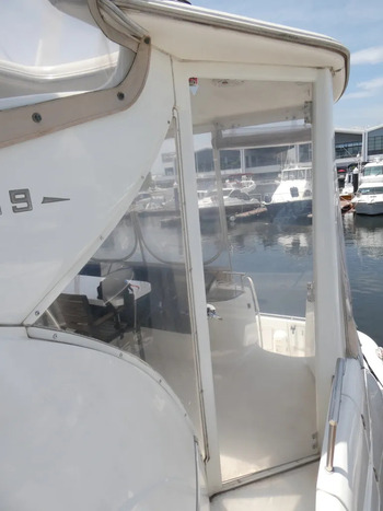 thumb_080876-meridian-yachts-459-cockpit-motoryacht