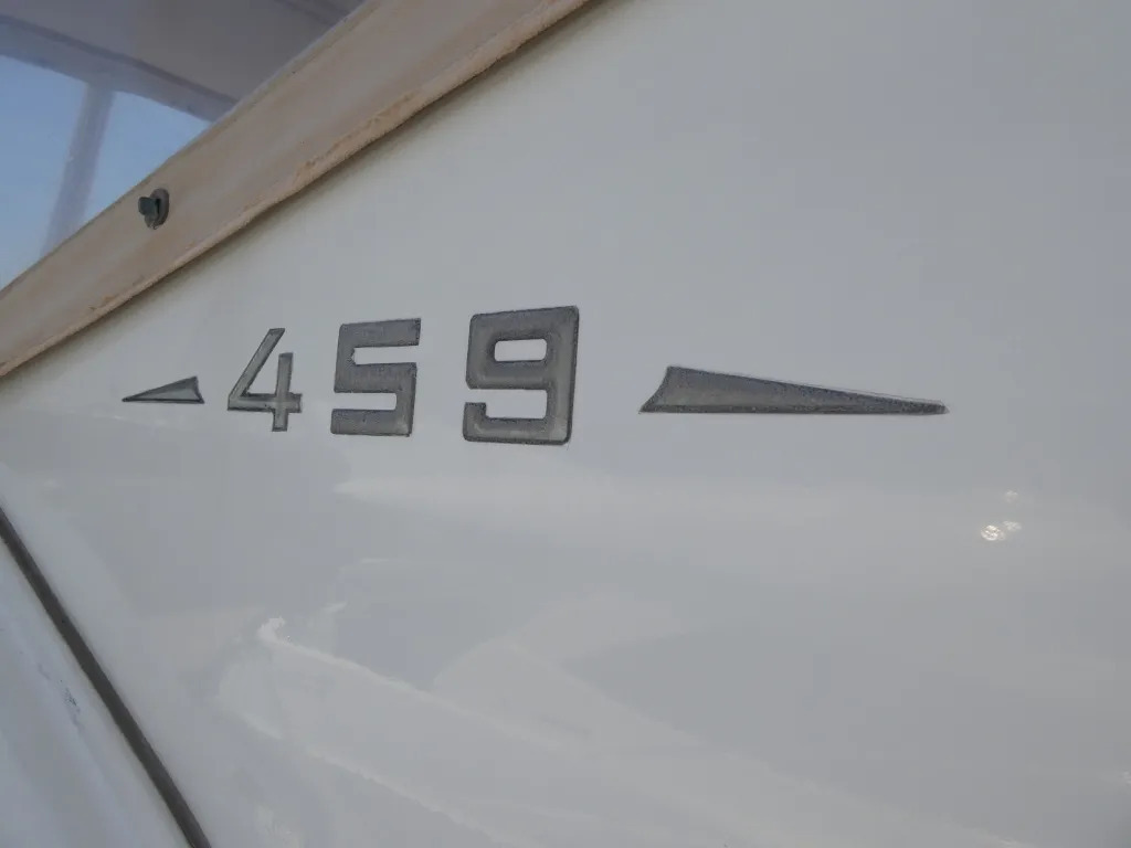 banner_080876-meridian-yachts-459-cockpit-motoryacht