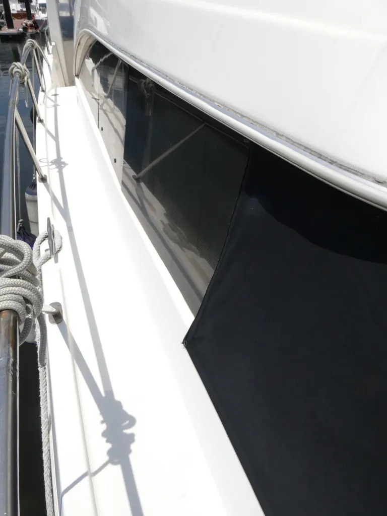banner_080876-meridian-yachts-459-cockpit-motoryacht