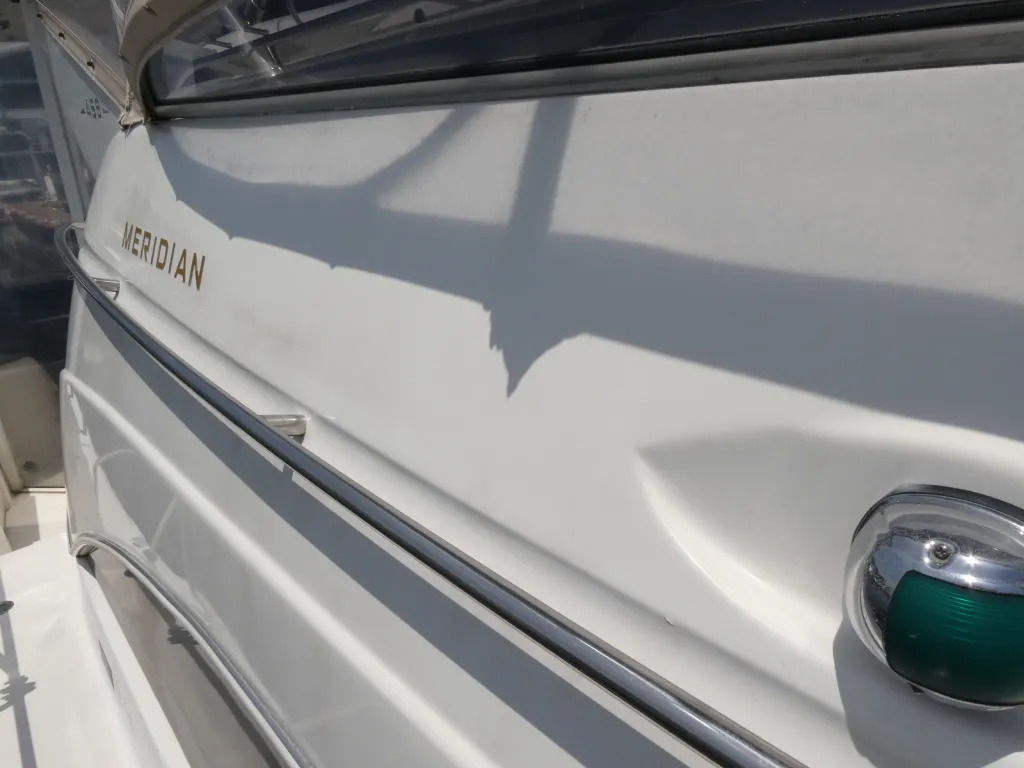 banner_080876-meridian-yachts-459-cockpit-motoryacht
