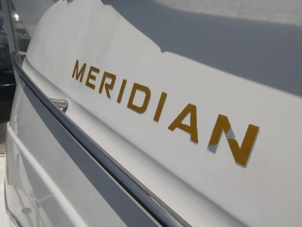 banner_080876-meridian-yachts-459-cockpit-motoryacht