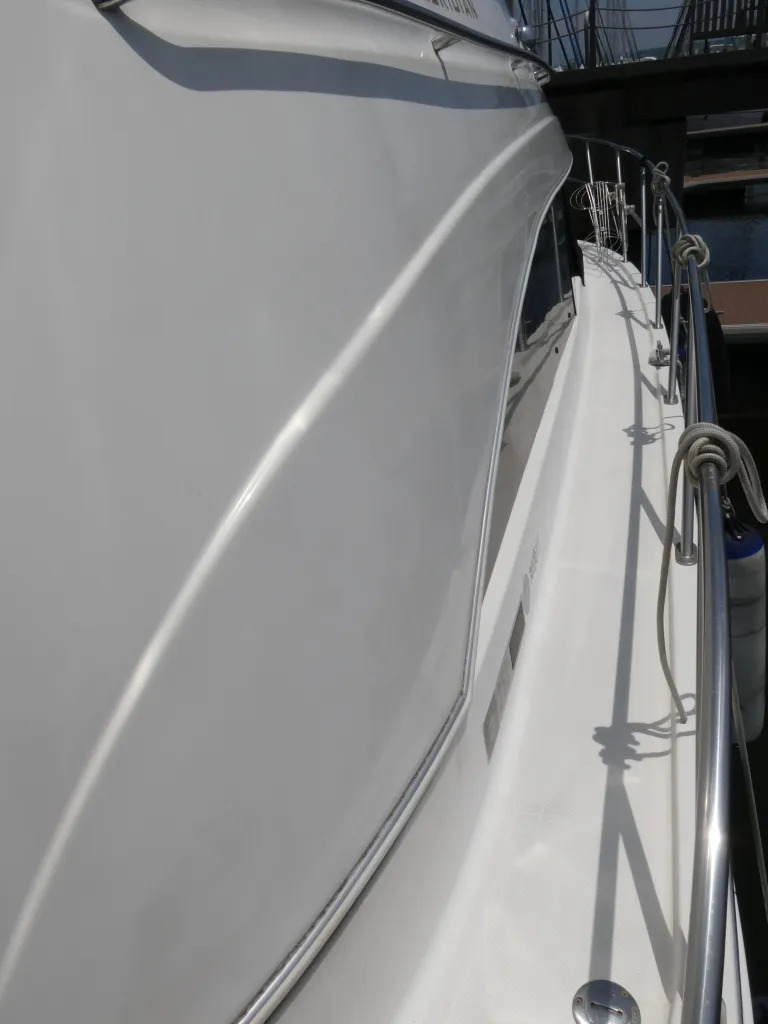 banner_080876-meridian-yachts-459-cockpit-motoryacht