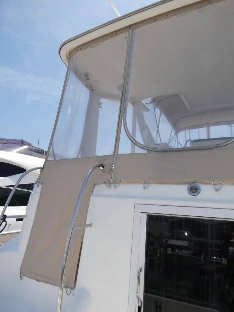 banner_080876-meridian-yachts-459-cockpit-motoryacht