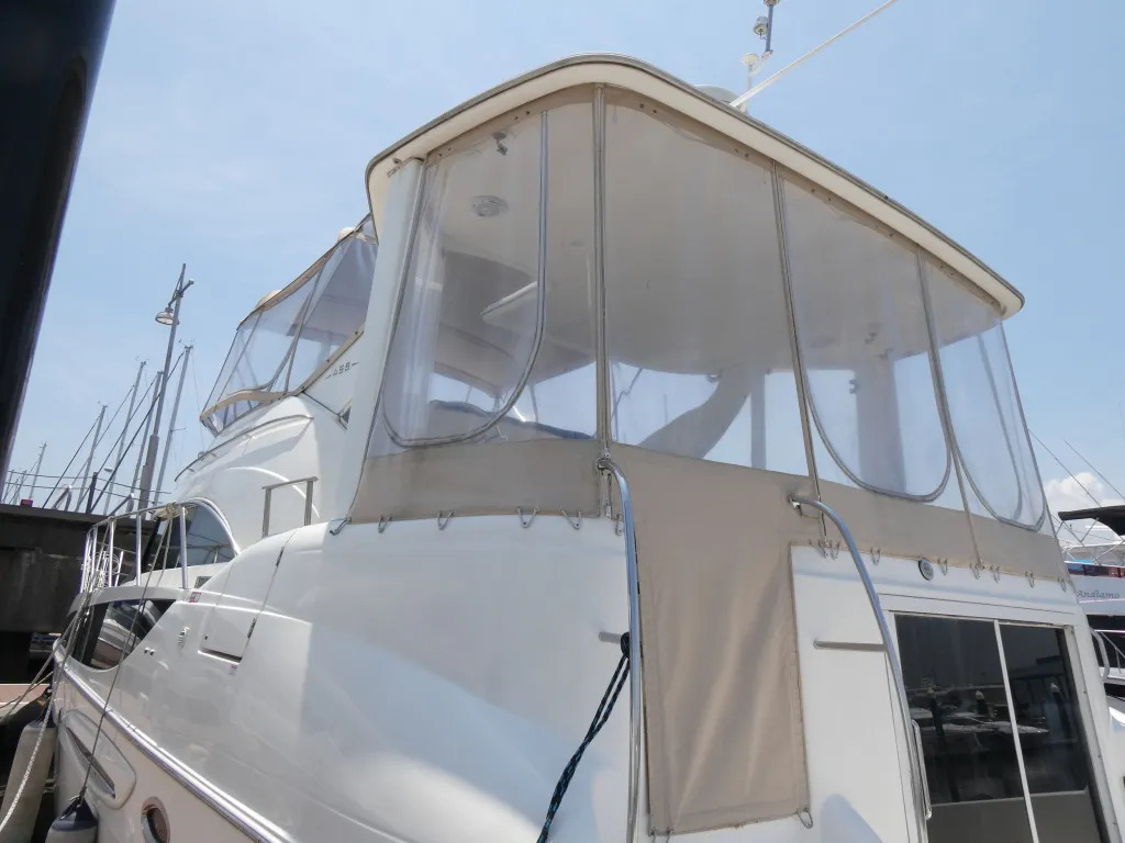 banner_080876-meridian-yachts-459-cockpit-motoryacht