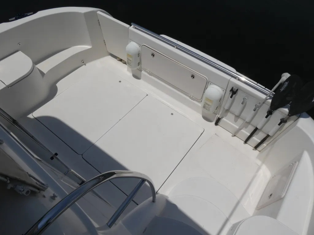 banner_080876-meridian-yachts-459-cockpit-motoryacht