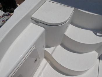thumb_080876-meridian-yachts-459-cockpit-motoryacht