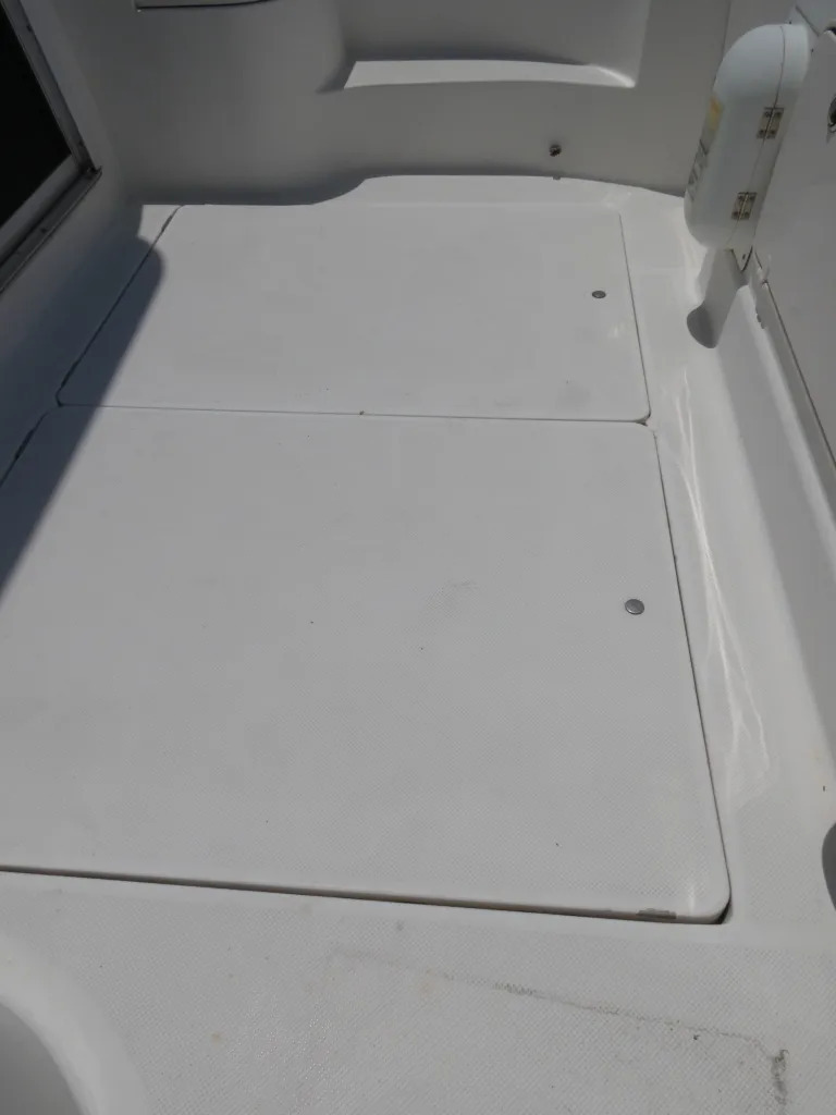 banner_080876-meridian-yachts-459-cockpit-motoryacht